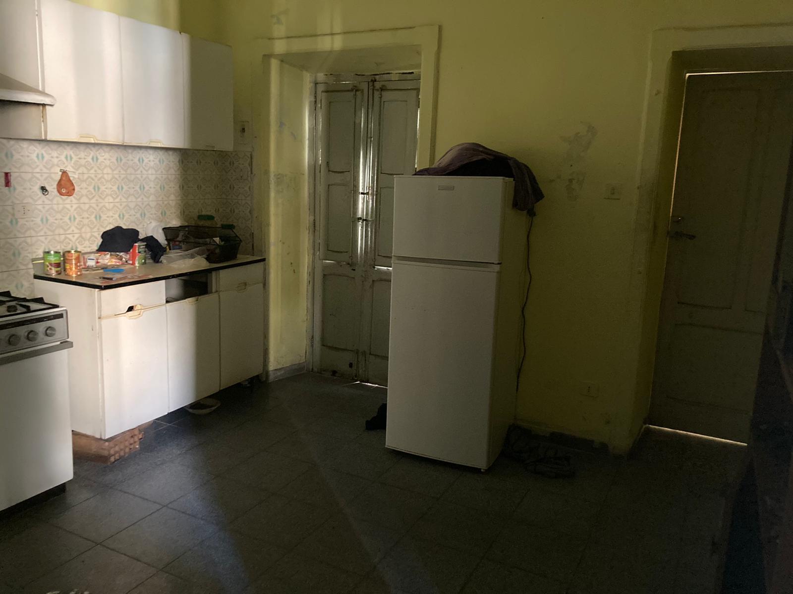 immobile appartamento all'asta in Via I Maggio nn 3 e 5 - 89044 Locri (RC) - 1