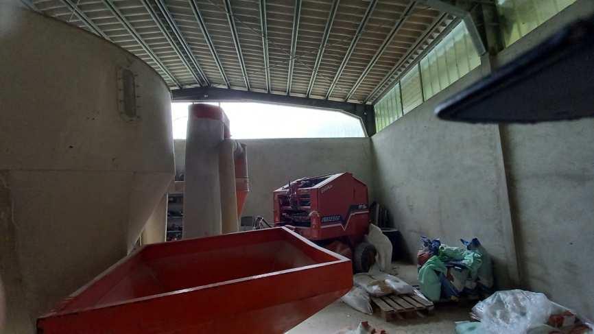 immobile attivita commerciale all'asta in VIA DELL'ACQUEDOTTO - 61044 Cantiano (PU) - 1