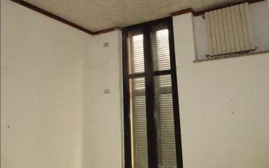immobile appartamento all'asta in Via Angelo Cazzola 8 - 27040 Pinarolo Po (PV) - 3
