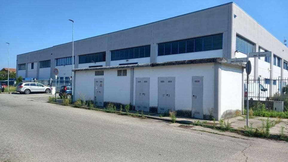 immobile attivita commerciale all'asta in Strada Carpice, 10024 Moncalieri TO, Italia Moncalieri, Torino - 2