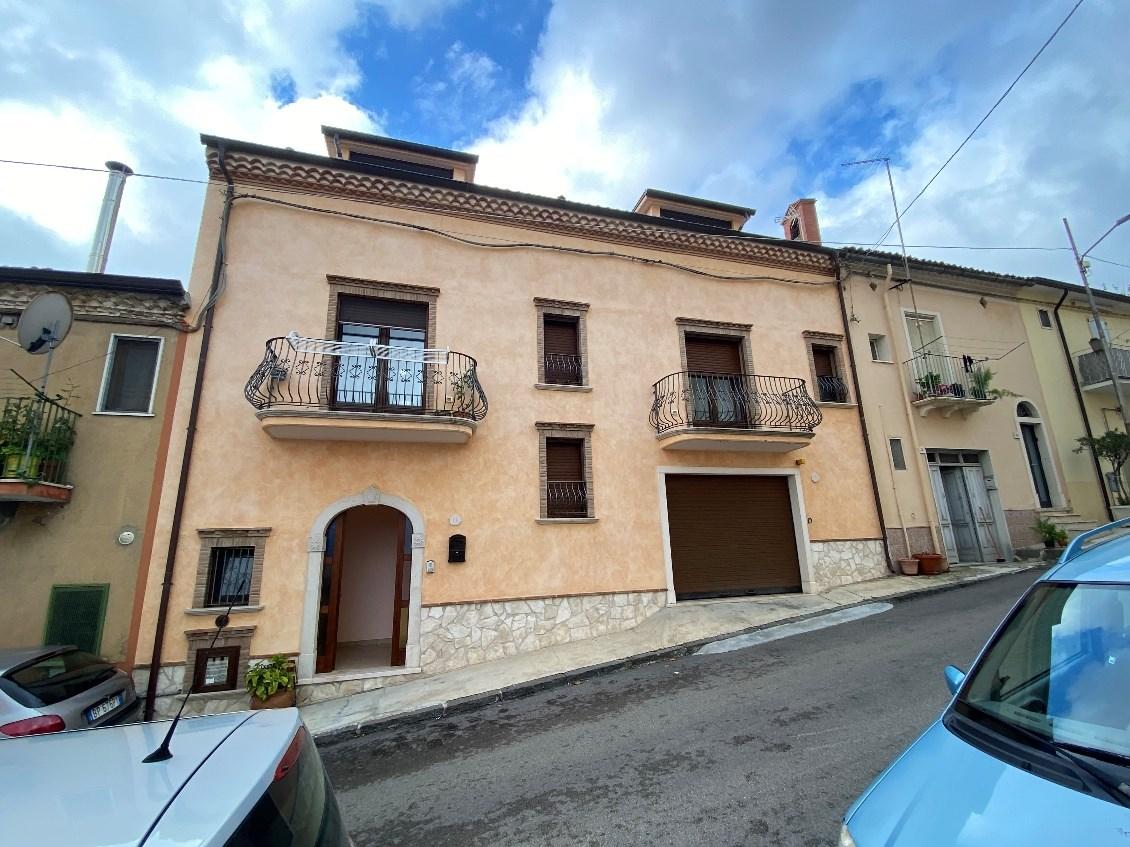 immobile appartamento all'asta in Via Costa n 9 e n 13  - 82028 San Bartolomeo in Galdo (BN) - 1