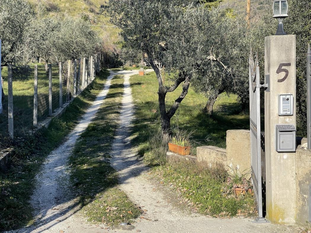 immobile appartamento all'asta in Via Vallocchie, 02040 Salisano RI, Italia Salisano, Rieti - 2