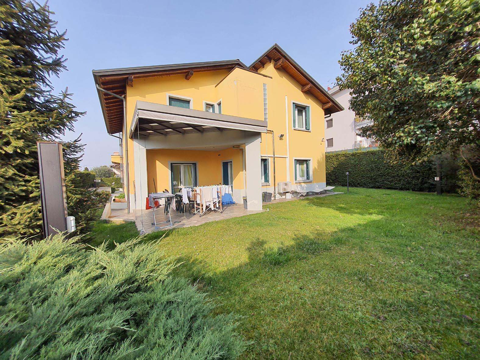 immobile villa all'asta in Via Frà Bellino Crotti 8 - 24058 Romano di Lombardia (BG) - 1