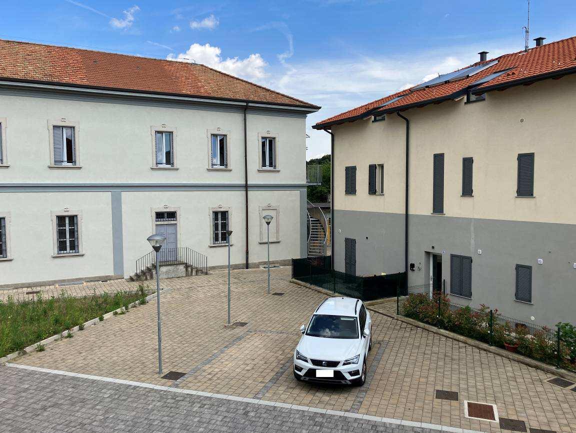 immobile attivita commerciale all'asta in Via Via Volta 29 - 20040 Carnate (MB) - 5
