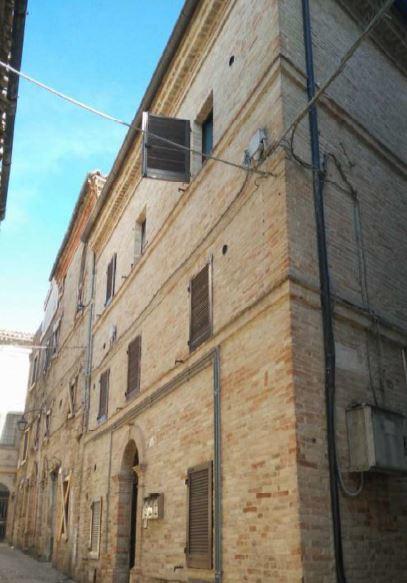 immobile appartamento all'asta in Via Garibaldi 10 - 62014 Petriolo (MC) - 1