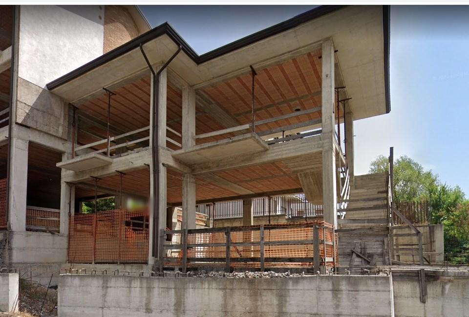 immobile casa singola all'asta in Via Pietro Nenni - 85055 Picerno (PZ) - 3