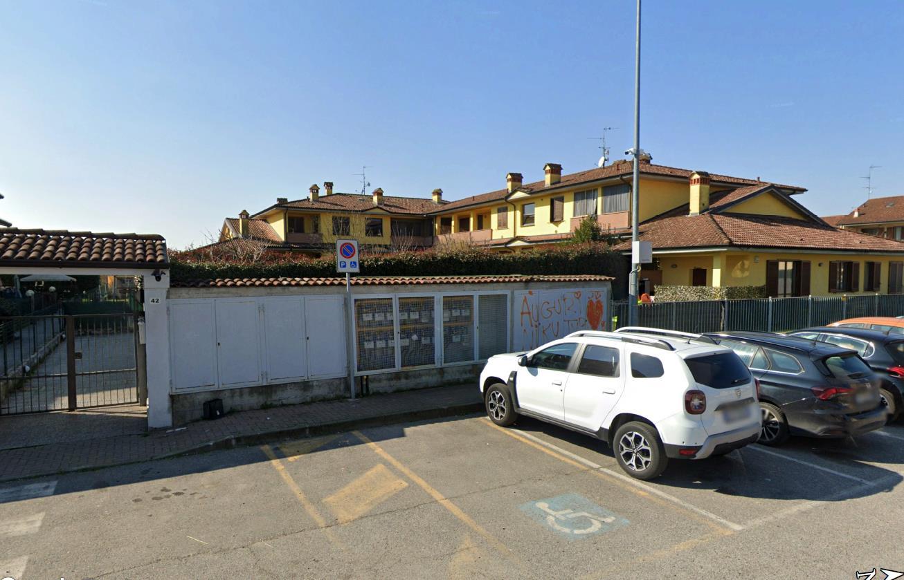 immobile posto auto all'asta in Via Arturo Toscanini - nel complesso condominiale Le Pervinche 42 - 27010 Ceranova (PV) - 2