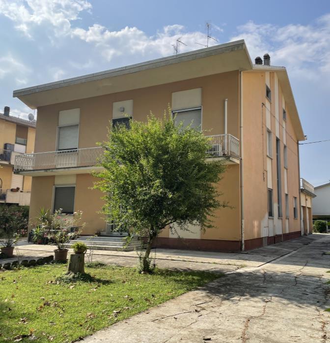 immobile appartamento all'asta in Via G Matteotti, 239, 41039 San Possidonio MO, Italia San Possidonio, Modena - 1