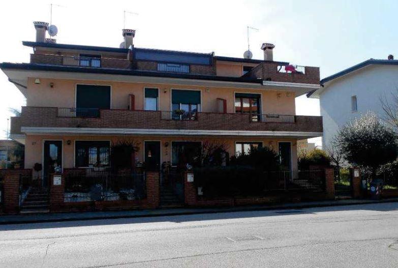 immobile appartamento all'asta in Via Bracciano n 27/B - Selvazzano Dentro (PD) - 1