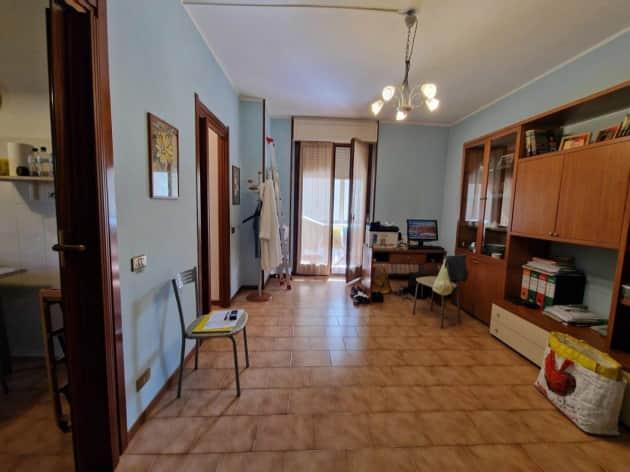 immobile appartamento all'asta in Via FRATELLI CERVI 13/H - 26838 Tavazzano con Villavesco (LO) - 2