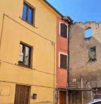 immobile appartamento all'asta in Via Oberdan 66 - 62024 Matelica (MC) - 3