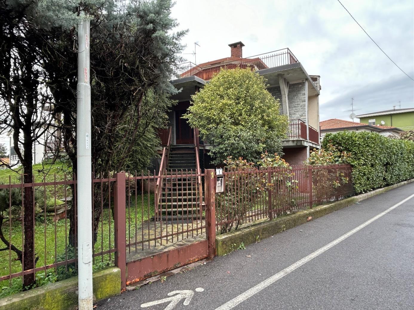 immobile appartamento all'asta in Via Alessandro Manzoni, 1, 24040 Verdellino BG, Italia Verdellino, Bergamo - 1