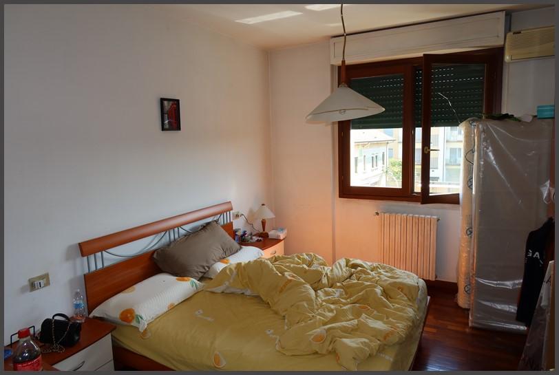 immobile appartamento all'asta in Via Flli Bandiera 16 - 20831 Seregno (MB) - 4