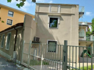 immobile appartamento all'asta in Viale Stazione, 10 - 54100 Massa (MS) - 5