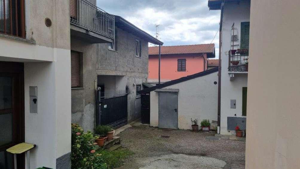 immobile appartamento all'asta in Frazione  CRUGNOLA - Via GOFFREDO MAMELI 38 - 21020 Mornago (VA) - 1