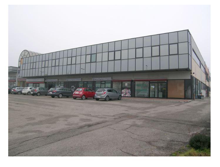 immobile ufficio all'asta in Via Michelangelo, 13, 36050 Zermeghedo VI, Italia Zermeghedo, Vicenza - 5