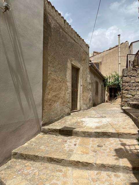 immobile casa singola all'asta in Via Raffaello, 98073 Mistretta ME, Italia Mistretta, Messina - 5