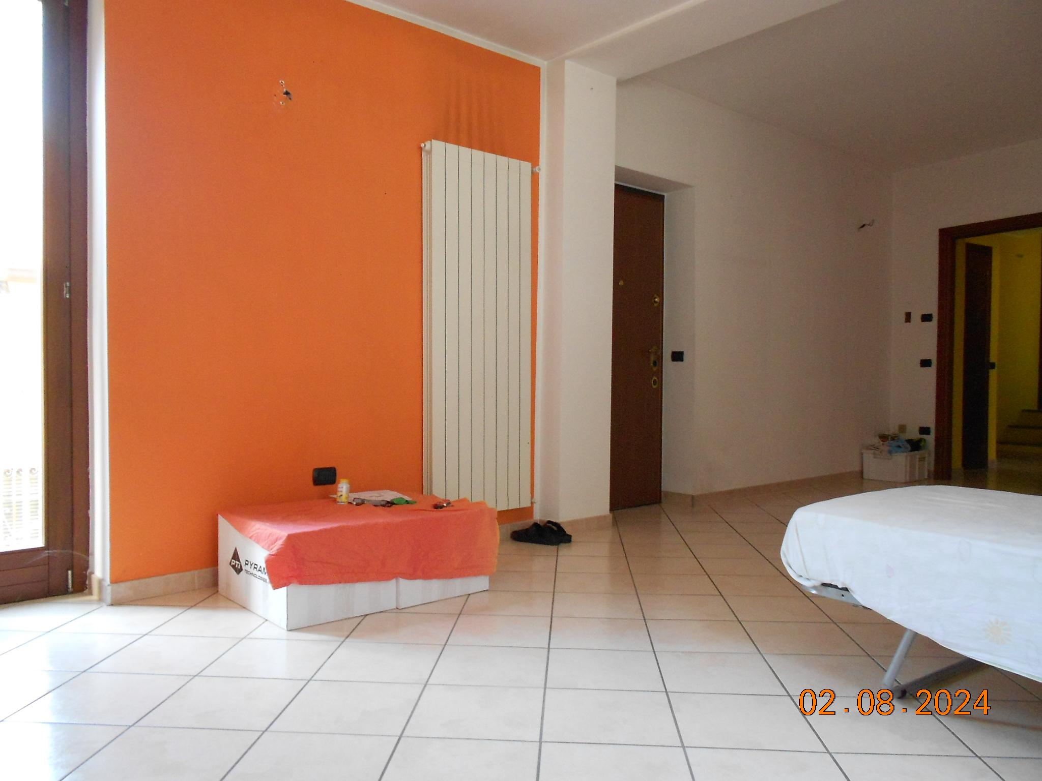 immobile appartamento all'asta in Via VITTORIO EMANUELE II  31 - 20020 Lazzate (MB) - 2