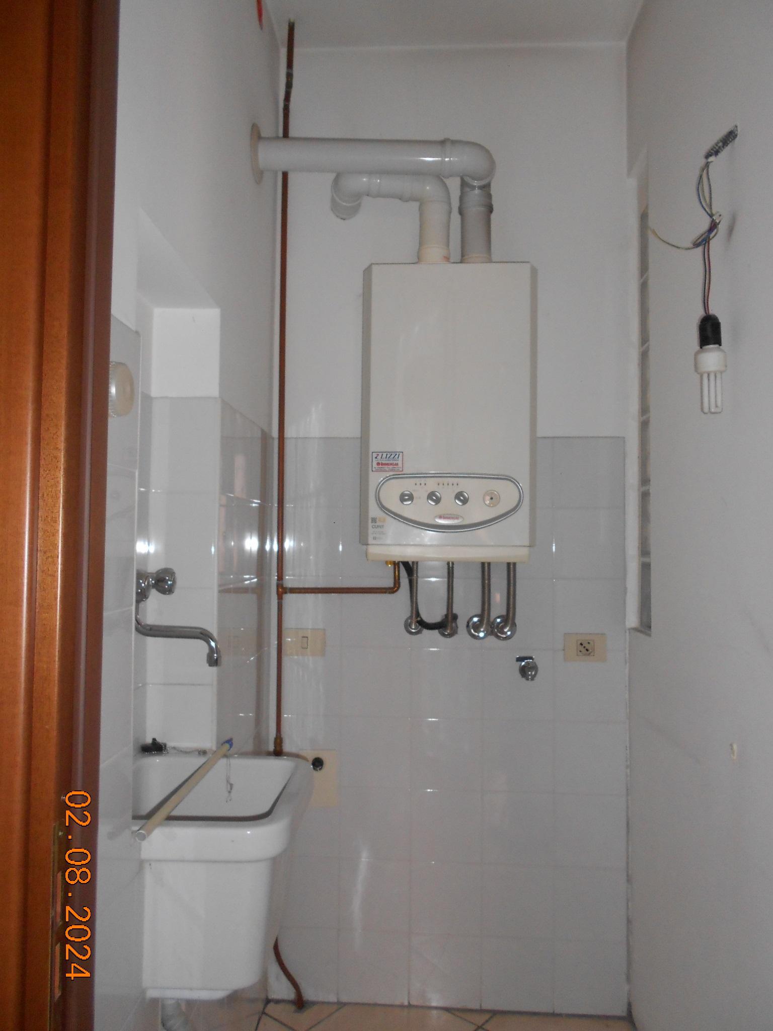 immobile appartamento all'asta in Via VITTORIO EMANUELE II  31 - 20020 Lazzate (MB) - 4