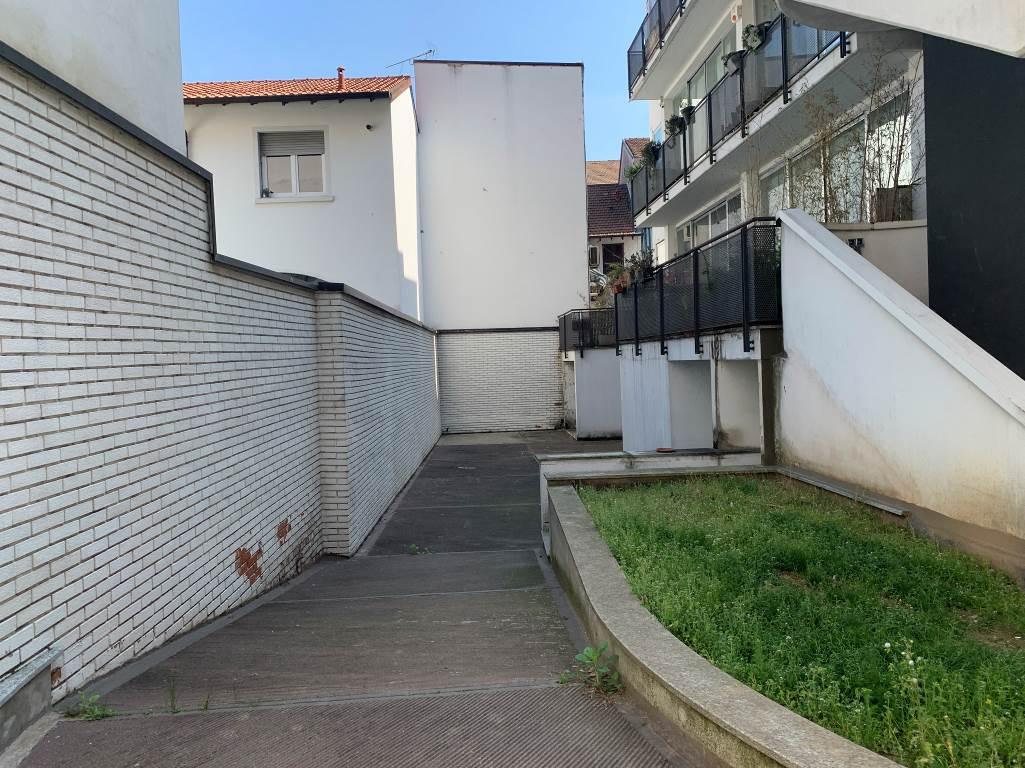 immobile attivita commerciale all'asta in Viale delle Rimembranze di Lambrate, 27, 20134 Milano MI, Italia Milano, Milano - 3