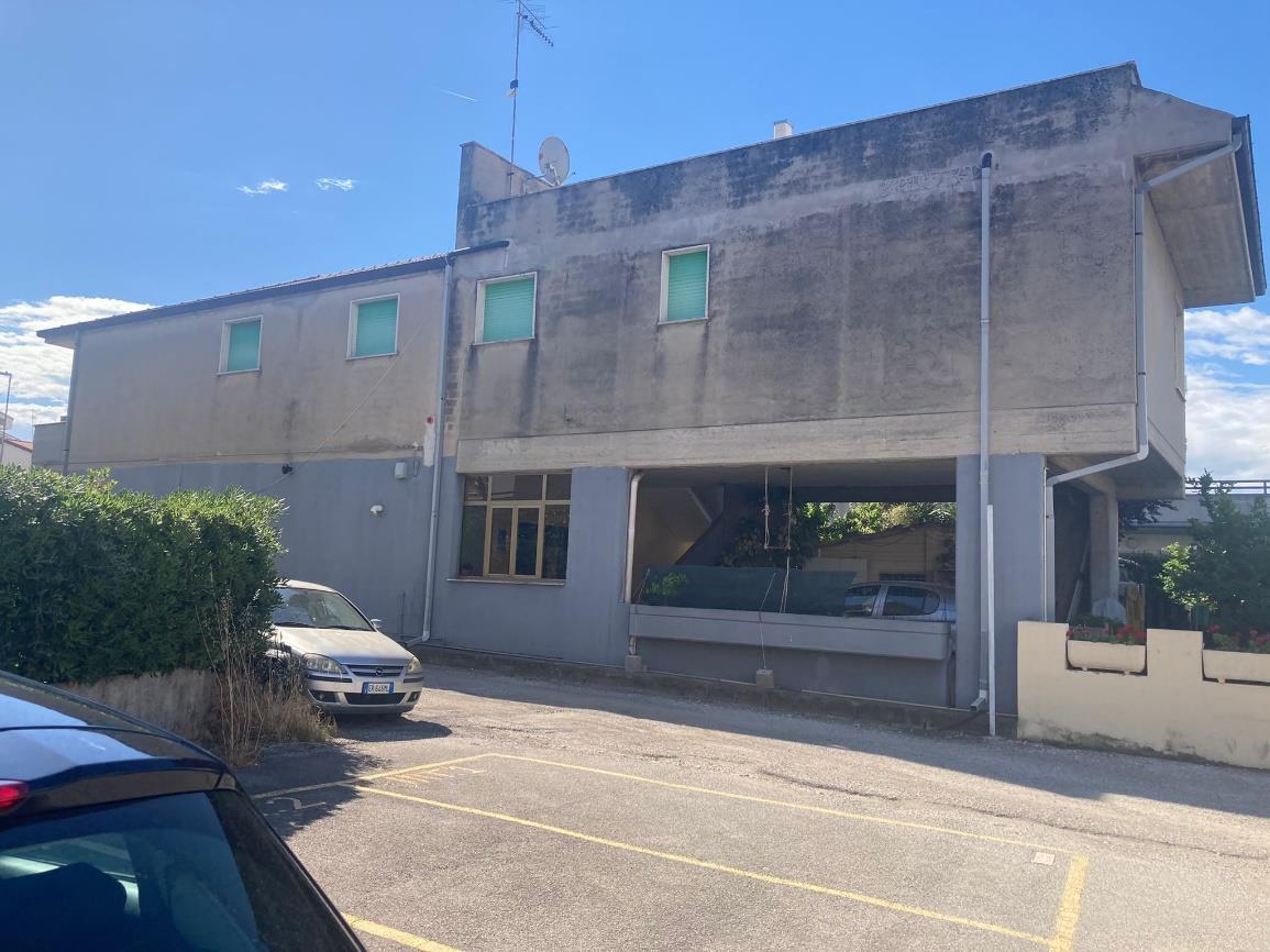 immobile appartamento all'asta in Via Ignazio Silone, 64018 Tortoreto Lido TE, Italia - Tortoreto (TE) - 4