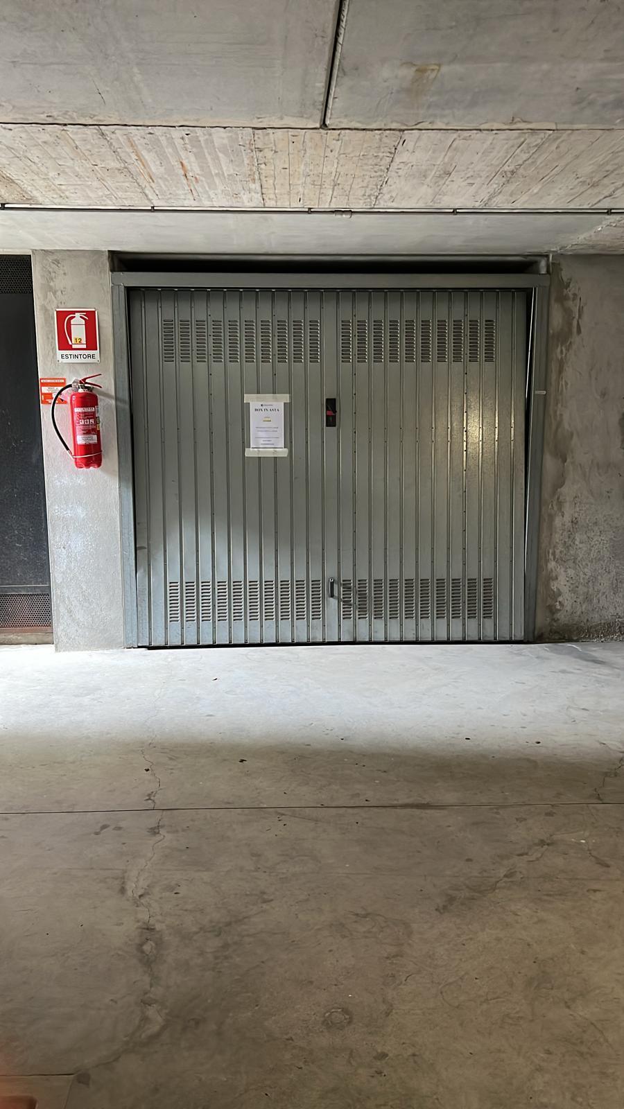immobile garage all'asta in Via Alessandro Manzoni, 24040 Comun Nuovo BG, Italia Comun Nuovo, Bergamo - 1