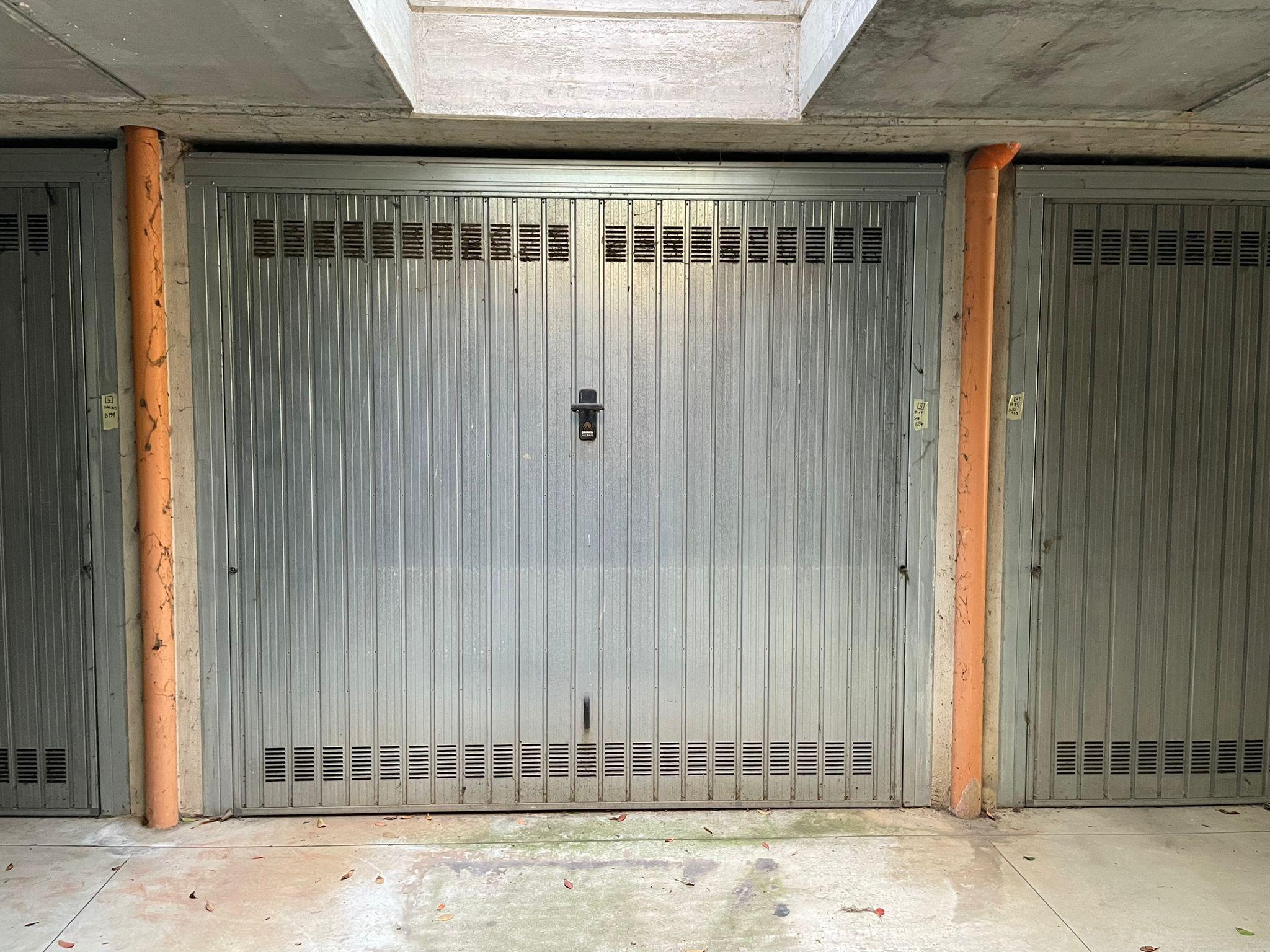 immobile garage all'asta in Via S Zeno, 24040 Comun Nuovo BG, Italia Comun Nuovo, Bergamo - 1