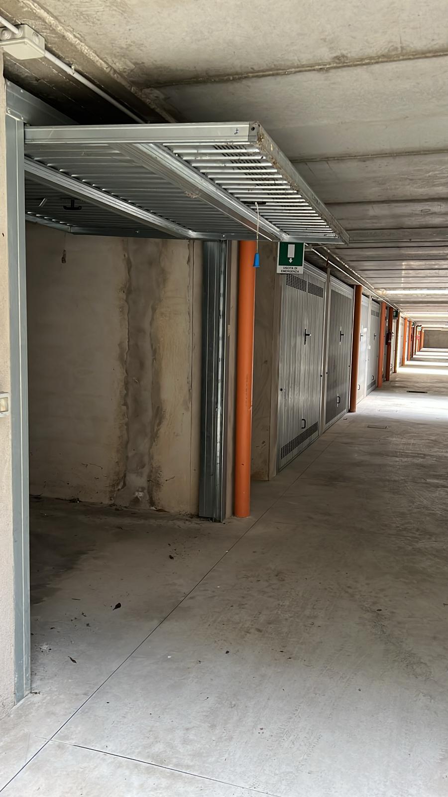 immobile garage all'asta in Via S Zeno, 24040 Comun Nuovo BG, Italia Comun Nuovo, Bergamo - 4