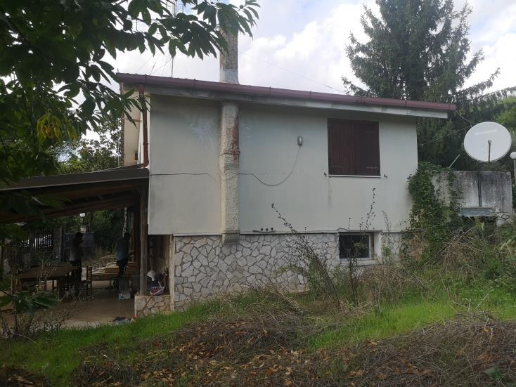 immobile villa all'asta in Via delle Rose, 5, 04010 Bassiano LT, Italia Bassiano, Latina - 4