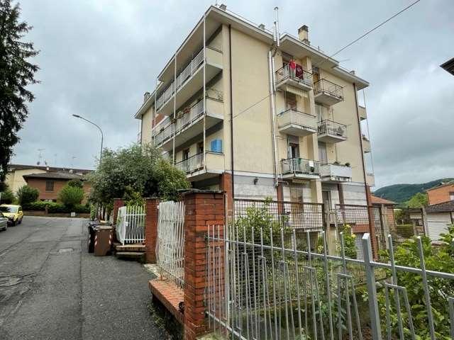 immobile appartamento all'asta in Via C Carenzi 8 - 29028 Ponte dell'Olio (PC) - 3