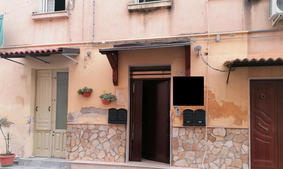 immobile appartamento all'asta in via Monti 9 - 93012 Gela (CL) - 2