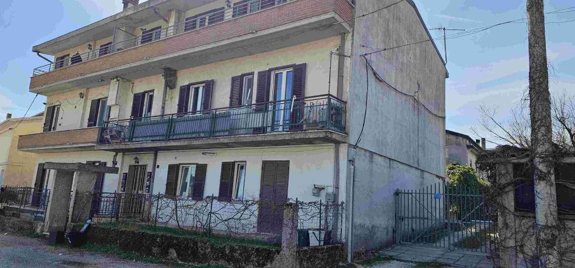 immobile appartamento all'asta in via Lorenzo Perosi n25 - 67051 Avezzano (AQ) - 2