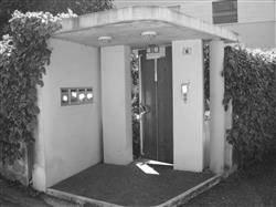 immobile appartamento all'asta in Via Monte Ardizio 6 - 61122 Pesaro (PU) - 4