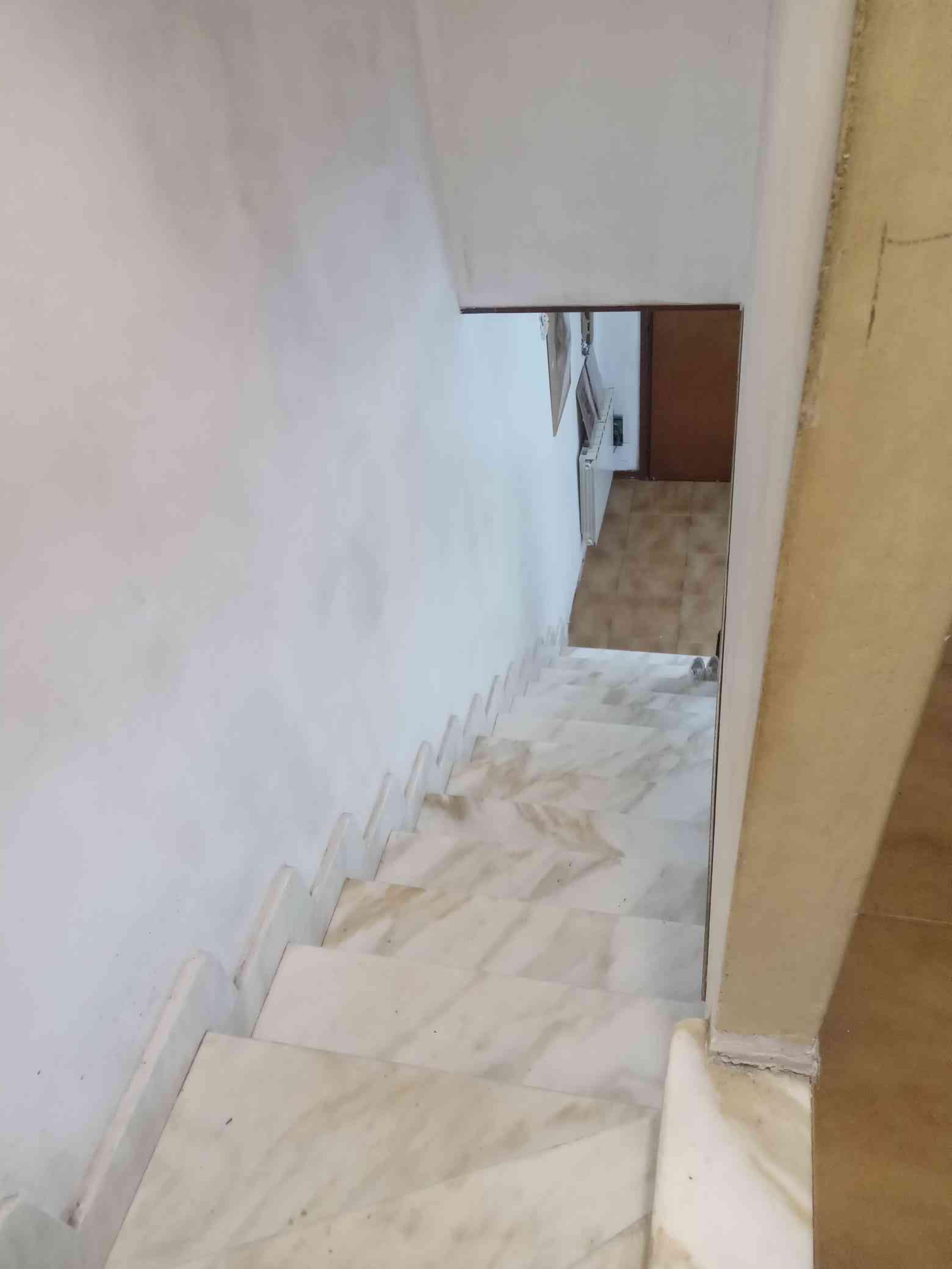 immobile appartamento all'asta in Ronchi, via Stradella - 54100 Massa (MS) - 4