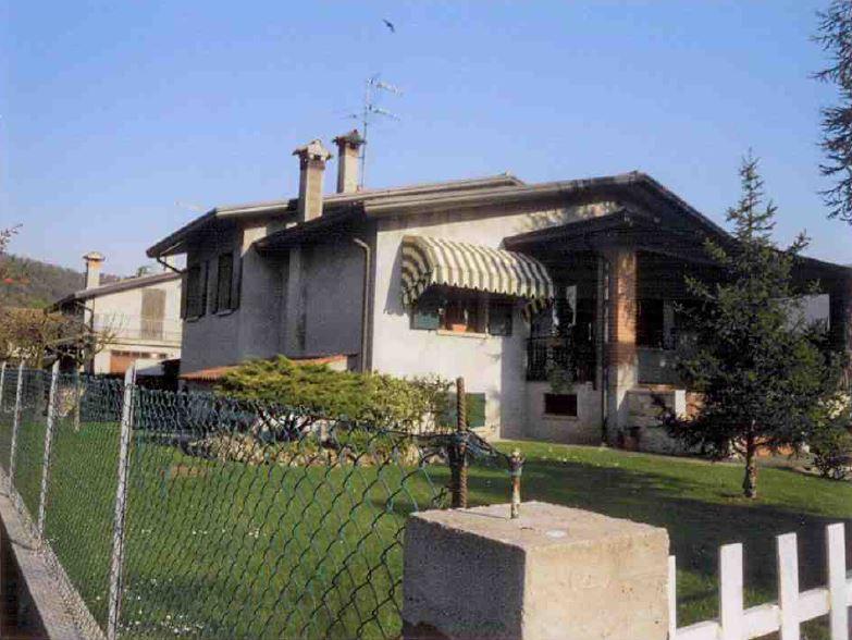 immobile appartamento all'asta in Via Aldo Moro n 7 - Rovolon (PD) - 1