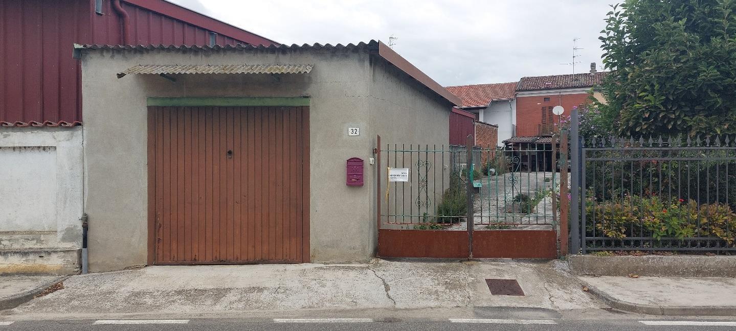 immobile appartamento all'asta in Via Roma, 32, 13030 Rive VC, Italia Rive, Vercelli - 1