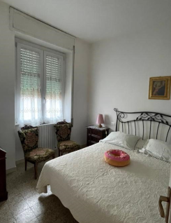 immobile appartamento all'asta in Viale Trieste, 2 - 54100 Massa (MS) - 2