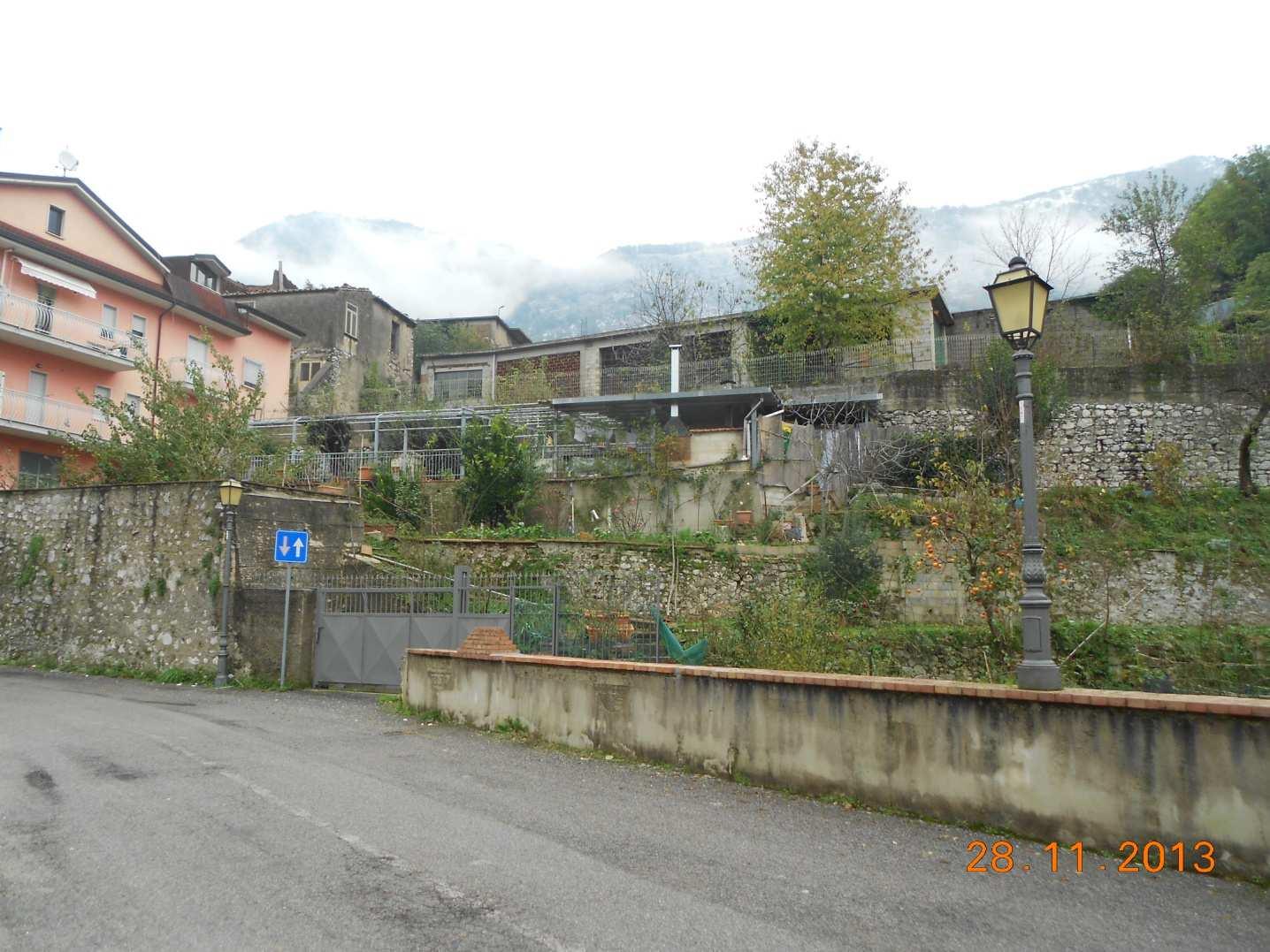 immobile palazzo all'asta in Via Sorbo Soprano, 59, 83029 Solofra AV, Italia Solofra, Avellino - 1