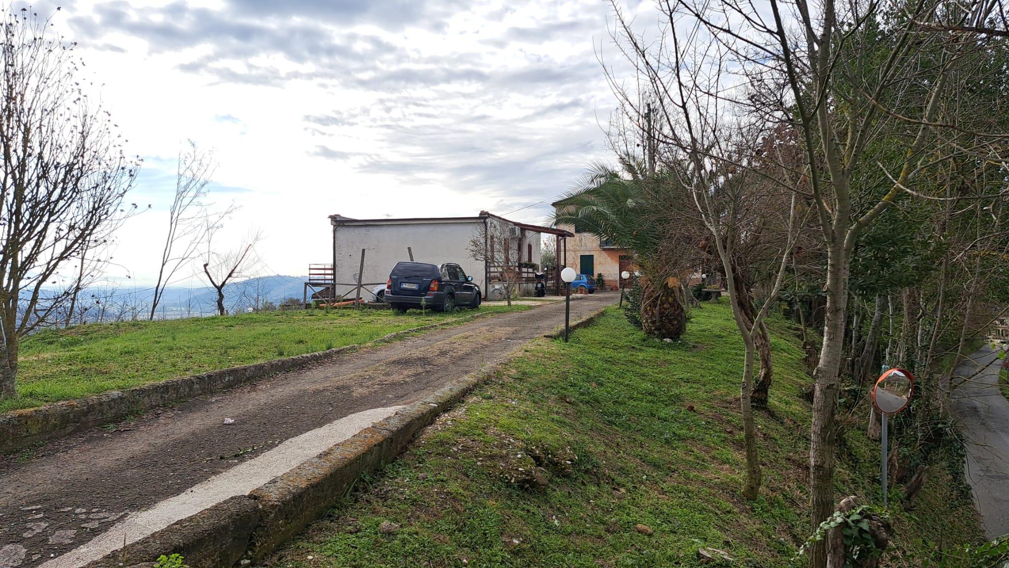 immobile appartamento all'asta in Via Roma, 55 - 02044 Forano (RI) - 4