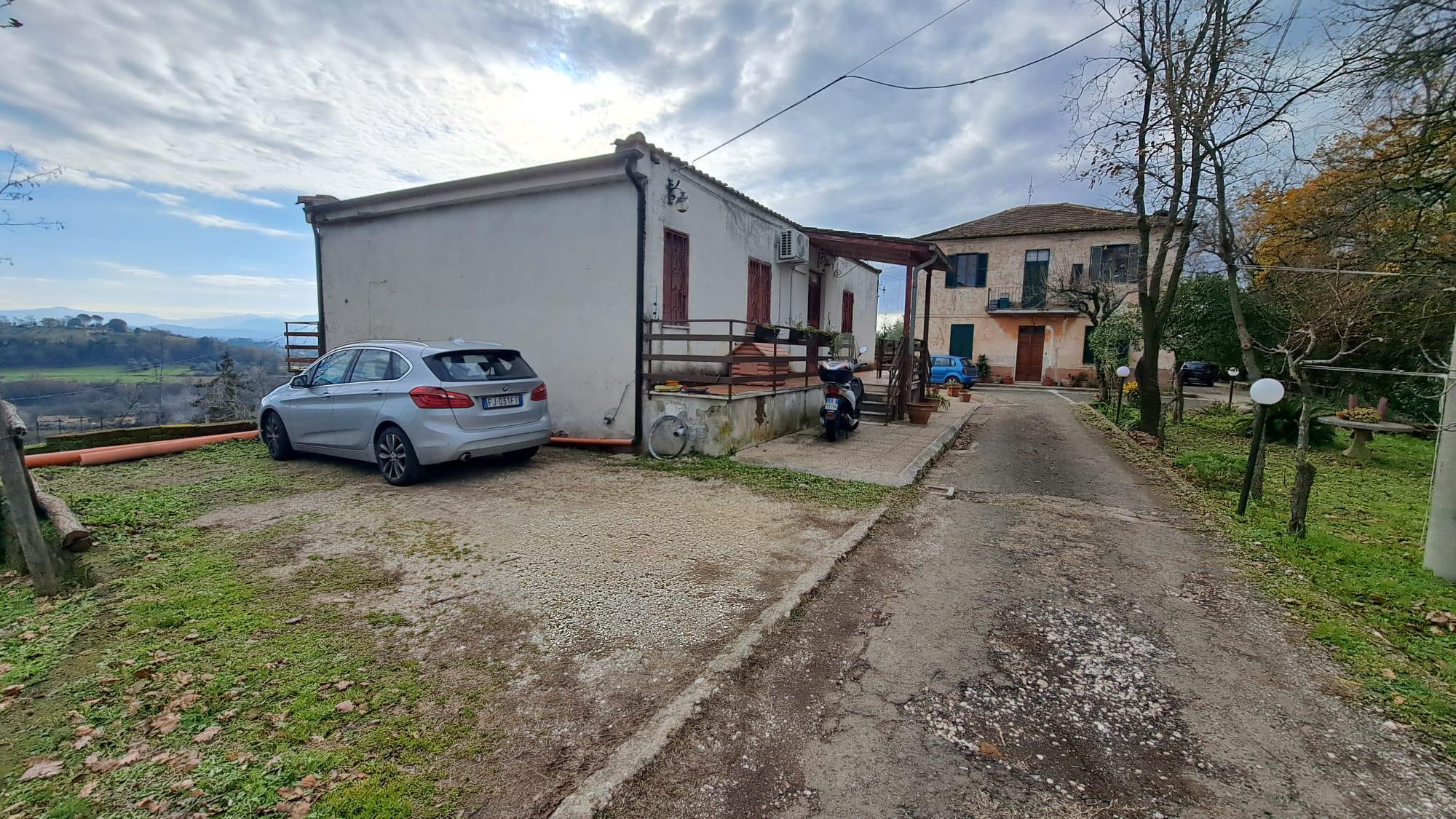 immobile appartamento all'asta in Via Roma, 55 - 02044 Forano (RI) - 5