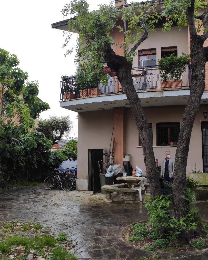immobile villa all'asta in Via Loano, 18, 00054 Fregene RM, Italia - 00054 Fiumicino (RM) - 2
