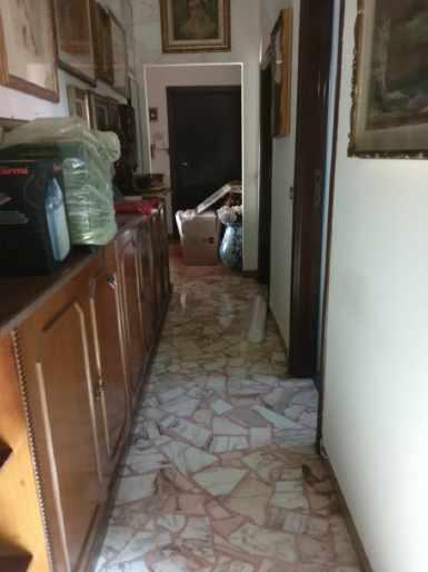 immobile garage all'asta in Via VIA POLIZIANO 15 - 20900 Monza (MB) - 2