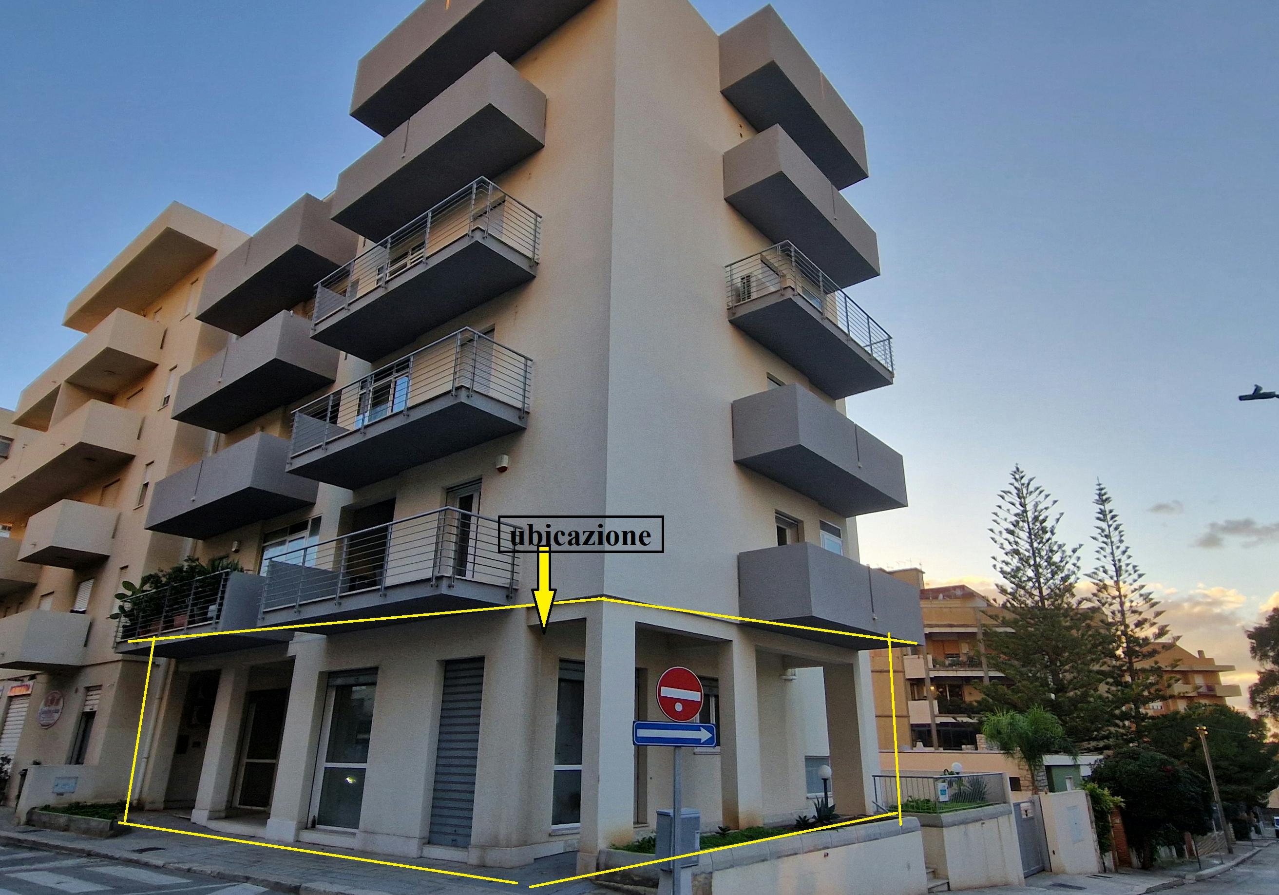 immobile attivita commerciale all'asta in Via Cosenza, 173, 91016 Casa Santa TP, Italia - 91016 Erice (TP) - 1