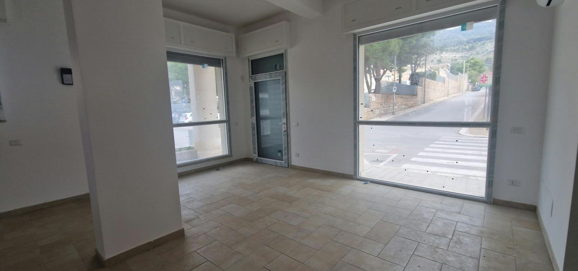 immobile attivita commerciale all'asta in Via Cosenza, 173, 91016 Casa Santa TP, Italia - 91016 Erice (TP) - 2