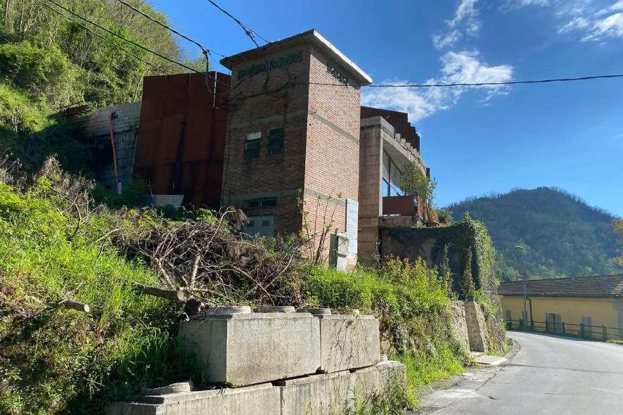 immobile terreno all'asta in Via demidoff - 55022 Bagni di Lucca (LU) - 2