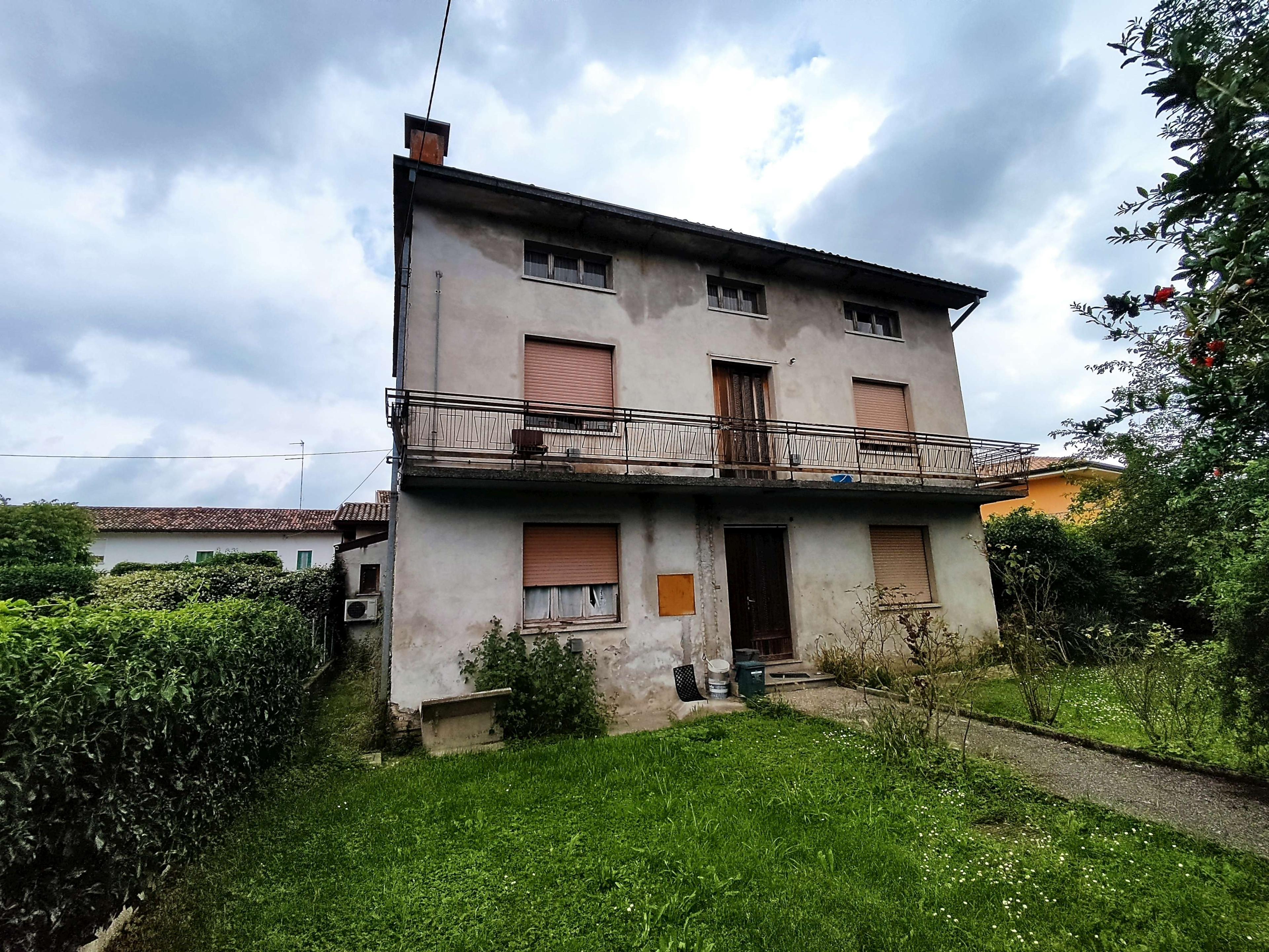 immobile casa singola all'asta in Via Villa, 49 - 33030 Varmo (UD) - 1