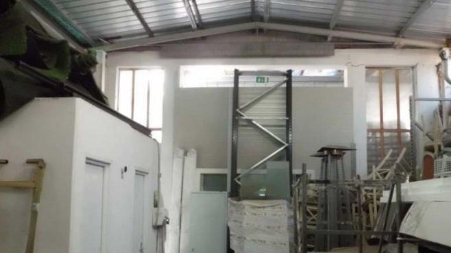 immobile attivita commerciale all'asta in Via Erideo Marinucci, 11, 62019 Zona Industriale Squartabue MC, Italia - 62019 Recanati (MC) - 2
