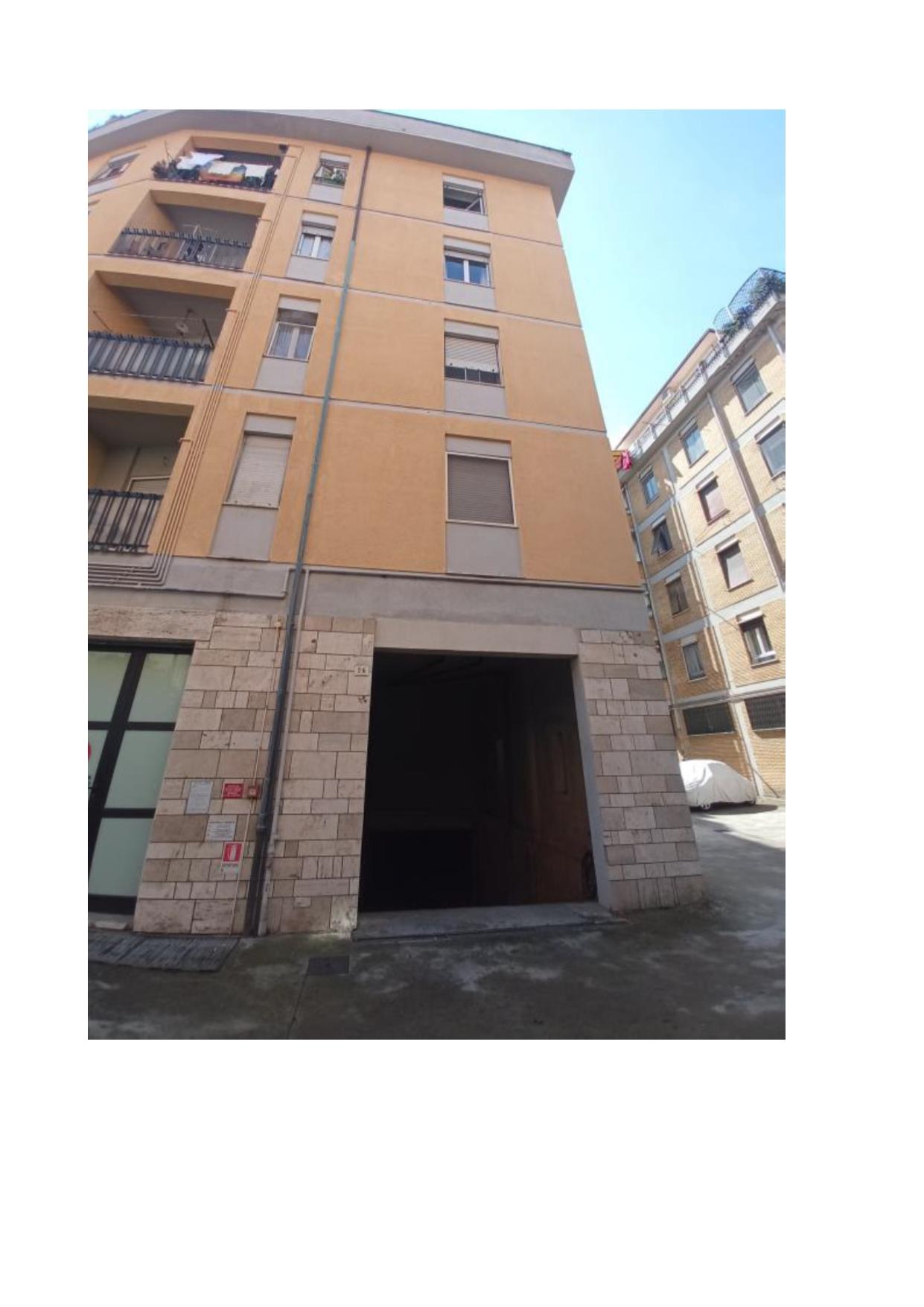immobile attivita commerciale all'asta in Viale Cesare Battisti, 141B - 05100 Terni (TR) - 1