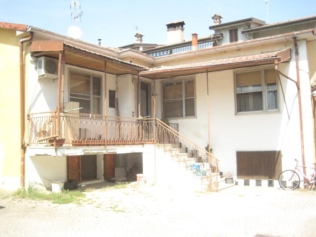 immobile appartamento all'asta in Frazione Tre Re via Giuseppe di Vittorio 12 - 27051 Cava Manara (PV) - 2