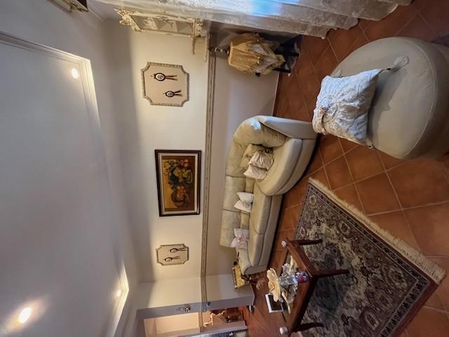 immobile appartamento all'asta in Via I Maggio, 23 - 80026 Casoria (NA) - 1